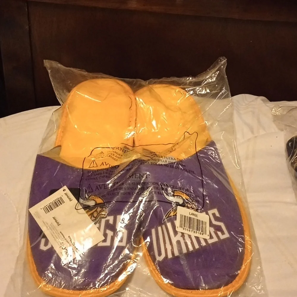 Men NFL Pajamas Minnesota Vikings 2XL& Slippers size 11 - Picture 5 of 7